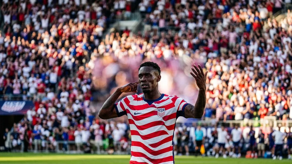 Folarin Balogun's Everton move collapses on Deadline Day, leaving club with one striker