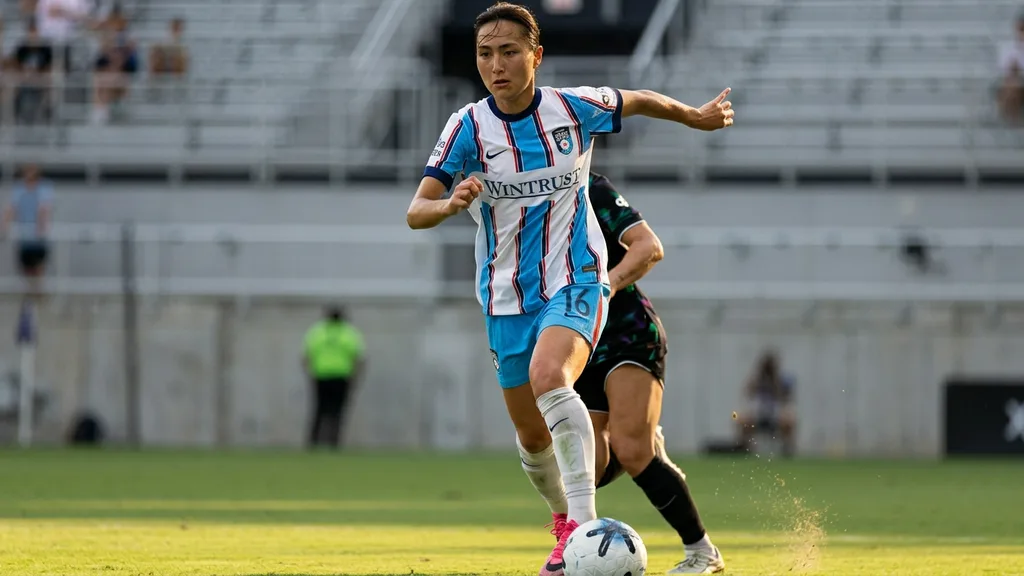 Manaka Hayashi departs Chicago Stars for Juventus on three-year deal